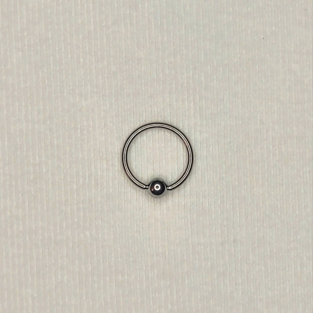 12 Gauge 12 Implant Grade Captive Bead Ring